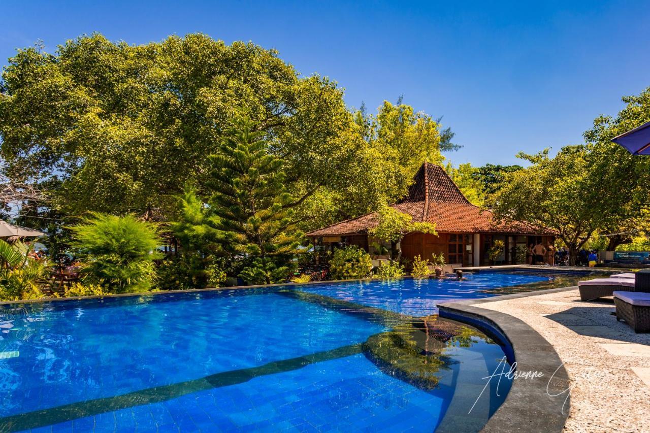 Oceans 5 Dive Resort Gili Air Bagian luar foto