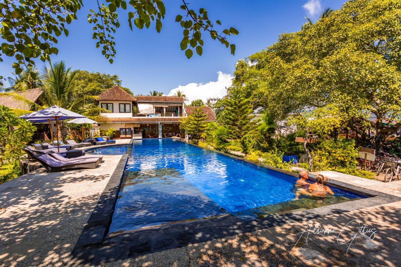 Oceans 5 Dive Resort Gili Air Bagian luar foto