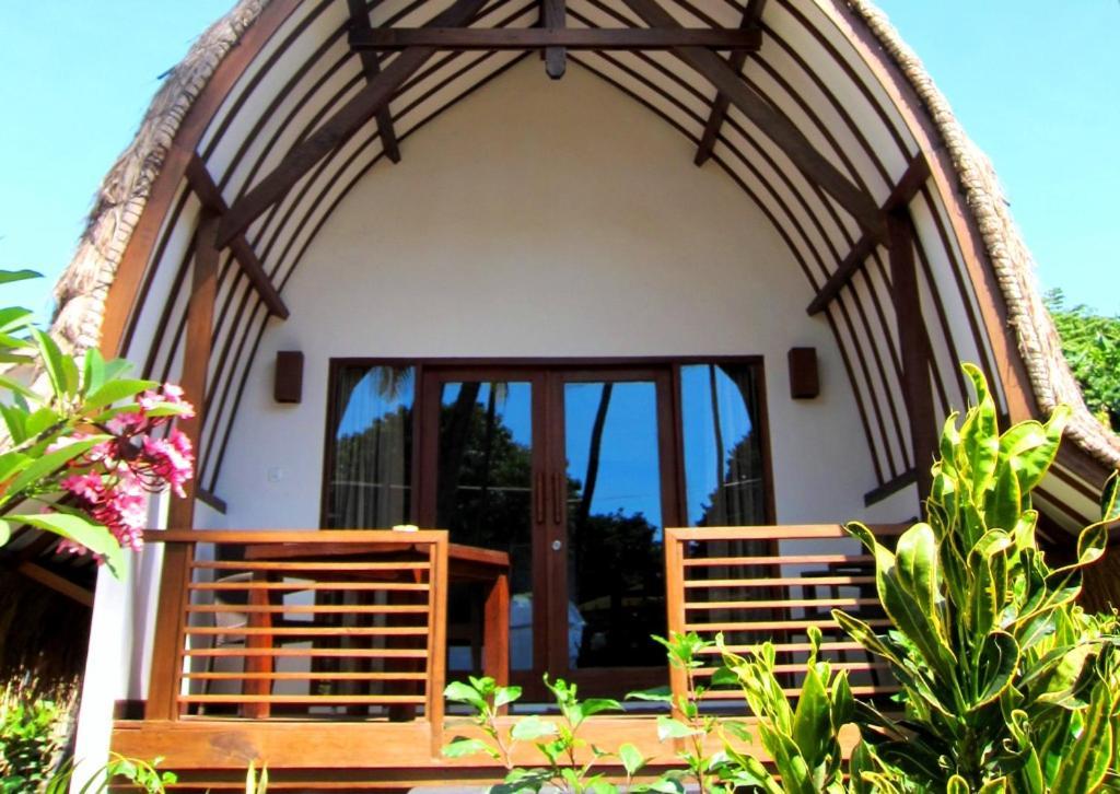 Oceans 5 Dive Resort Gili Air Bagian luar foto